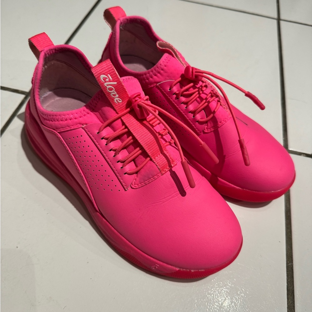 Clove Limited Edition Nursing Shoes